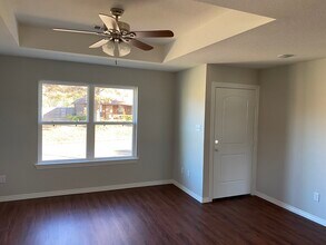 3415 Fincastle Cir, Unit #B-55 and older housing in Fort Smith, AR - Foto de edificio - Building Photo