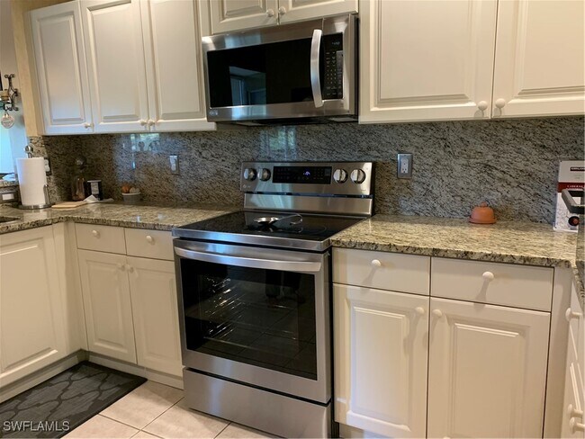 property at 3595 Laurel Greens Ln N