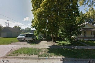 2023 Robinwood Ave in Saginaw, MI - Building Photo