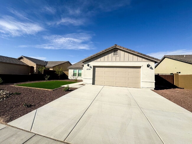 12332 S Phoenix Dr in Yuma, AZ - Building Photo - Building Photo