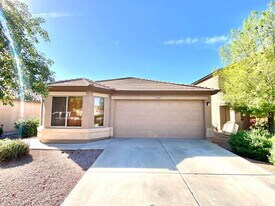 41841 W Sunland Dr in Maricopa, AZ - Building Photo