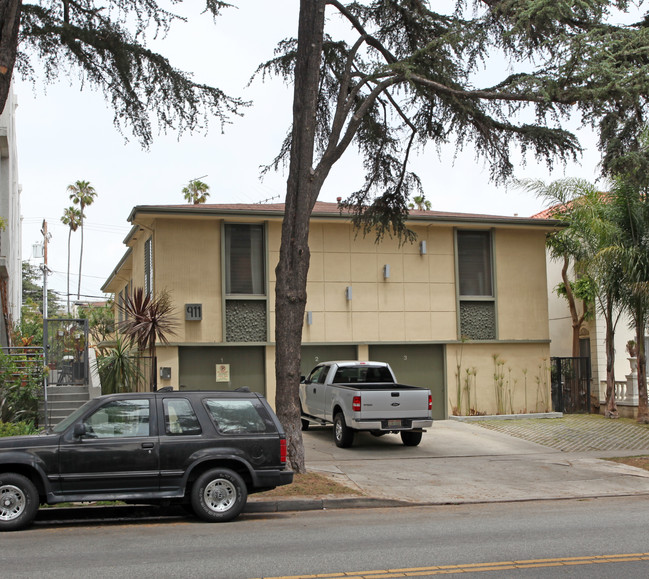 911-915 Lincoln Blvd in Santa Monica, CA - Building Photo - Building Photo