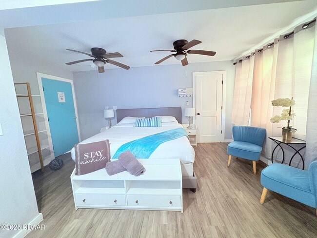 1915 N Atlantic Ave in Daytona Beach, FL - Building Photo - Building Photo