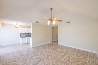 3933 Notre Dame Cir in Abilene, TX - Foto de edificio - Building Photo