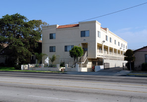 Casa Loma Apartments