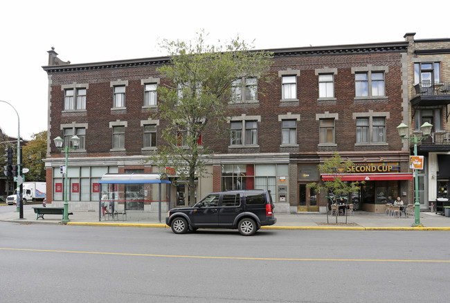 1275-1285 Bernard Av in Outremont, QC - Building Photo - Building Photo