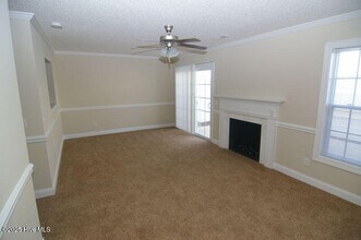 4255 Dudleys Grant Dr in Winterville, NC - Building Photo - Building Photo