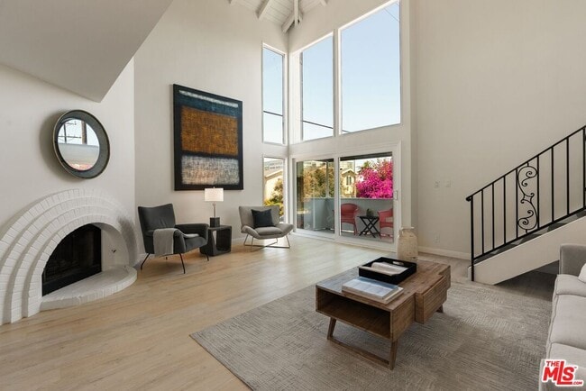 property at 41 29th Ave