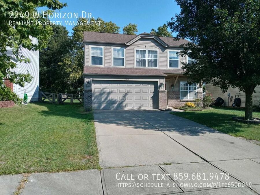 2249 W Horizon Dr in Hebron, KY - Building Photo