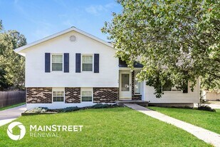 529 Clyde St in Liberty, MO - Building Photo