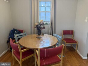 308 Clagett Dr in Rockville, MD - Building Photo - Building Photo