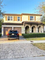 15041 SW 177th Terrace in Miami, FL - Building Photo