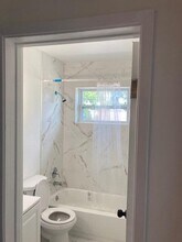 341 SW 15th St in Deerfield Beach, FL - Building Photo - Building Photo