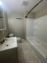 220 N Main St in Arlington, OH - Building Photo - Building Photo