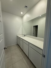 1545 Layla St in Henderson, NV - Building Photo - Building Photo