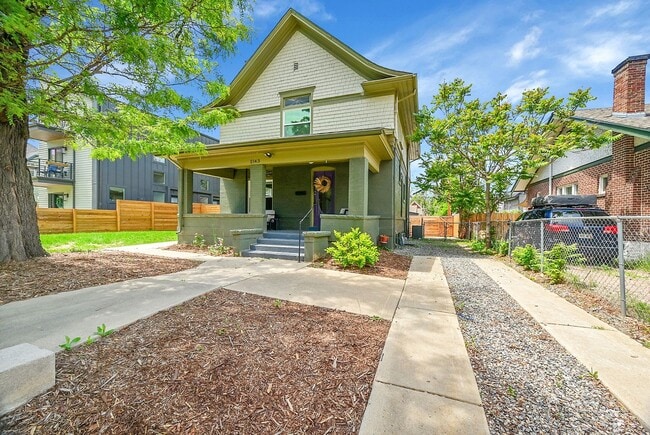 2143 S Acoma St in Denver, CO - Building Photo - Building Photo