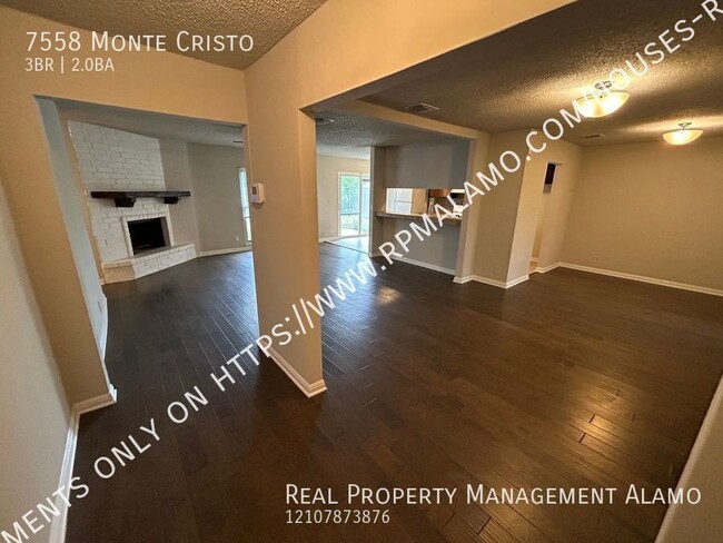7558 Monte Cristo in San Antonio, TX - Building Photo - Building Photo