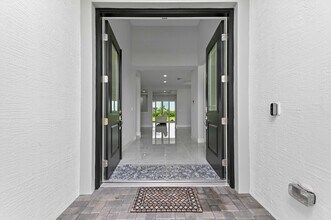 14236 Gray Bark Bnd in Westlake, FL - Building Photo - Building Photo