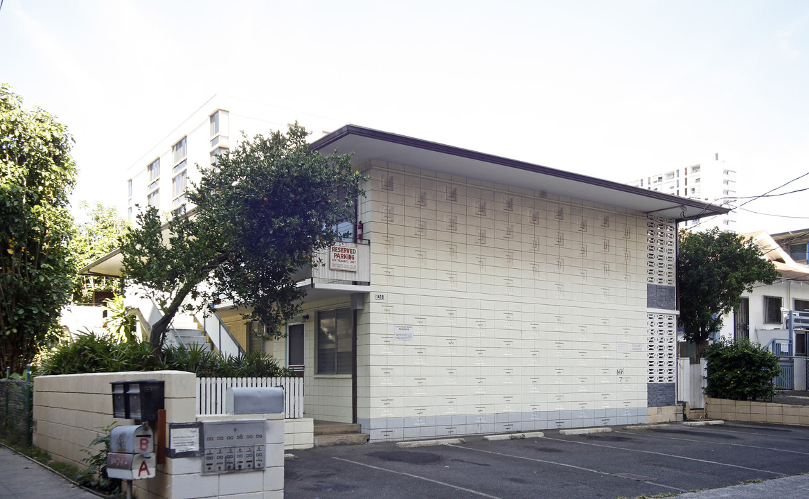 1418 Liholiho St in Honolulu, HI - Foto de edificio