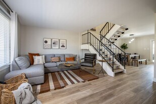 5038 N 83rd St in Scottsdale, AZ - Building Photo
