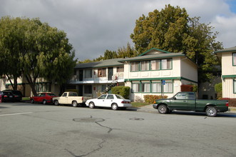 Summerset Apartments in Santa Clara, CA - Building Photo - Building Photo