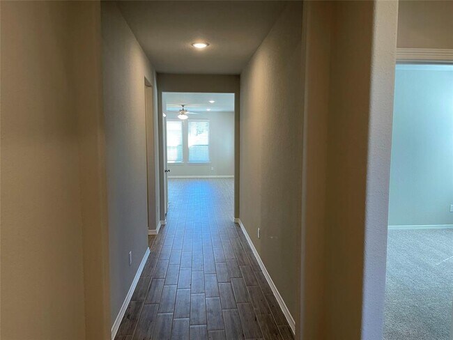 24814 Sierra Laurel Ln in Huffman, TX - Building Photo - Building Photo