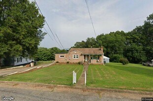 108 Stowe Acres in Kings Mountain, NC - Building Photo