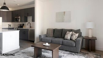 1007 S Mint St in Charlotte, NC - Building Photo