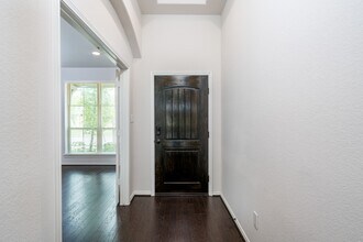 15518 Lake Meridian Dr in Cypress, TX - Building Photo - Building Photo