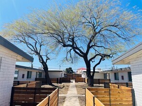2925 N Euclid Ave in Tucson, AZ - Building Photo - Building Photo