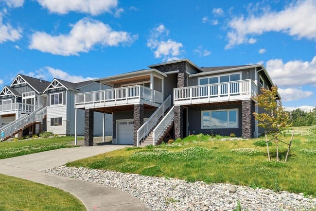 property at 5412 Lonicera Dr