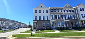 1726 Blacksmith Wy in Frederick, MD - Building Photo