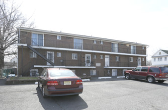 701 Worth Ave in Linden, NJ - Building Photo - Building Photo