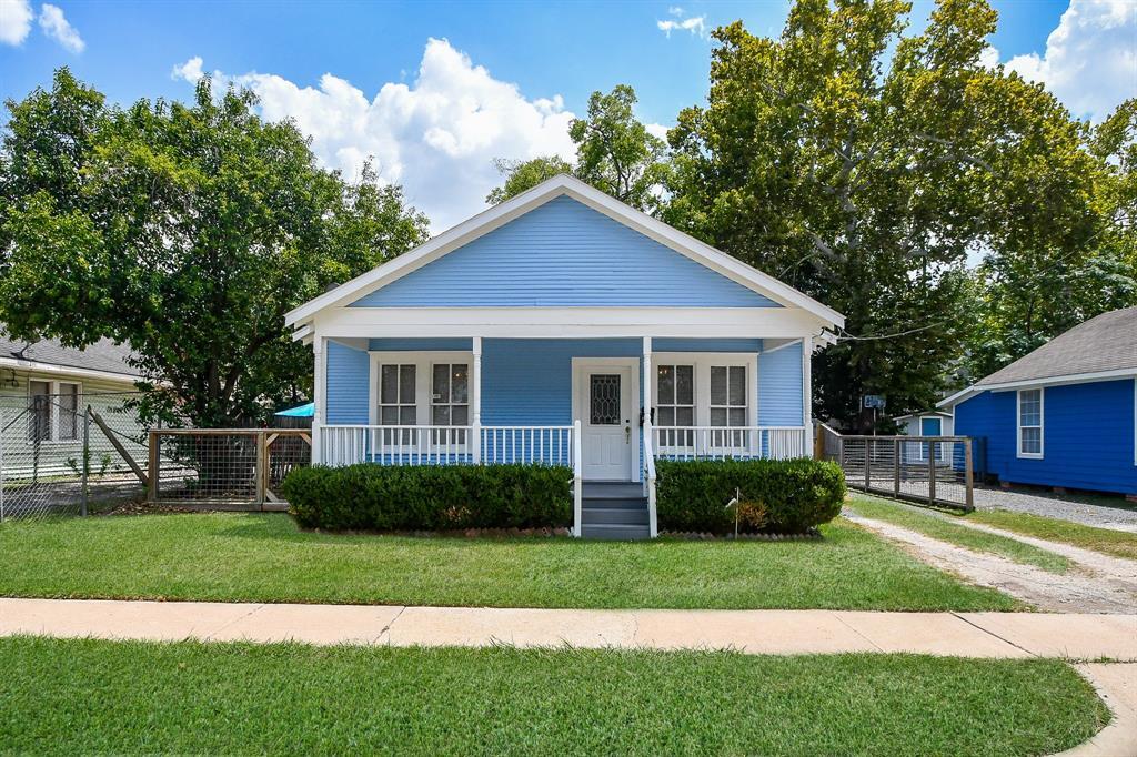 1017 W Cavalcade St in Houston, TX - Building Photo