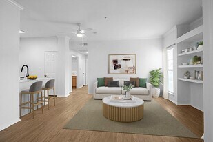 The Collins in Richardson, TX - Building Photo