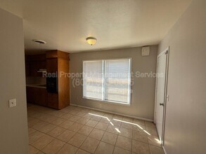 2121 73rd St in Lubbock, TX - Building Photo - Building Photo