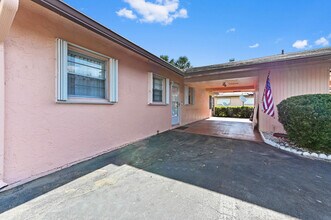 357 Flamingo Ln in Delray Beach, FL - Building Photo - Building Photo