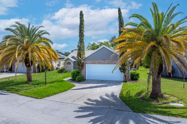 5018 82nd Way E in Sarasota, FL - Foto de edificio - Building Photo