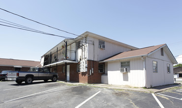 Eagles Crossing in Maryville, TN - Building Photo - Building Photo