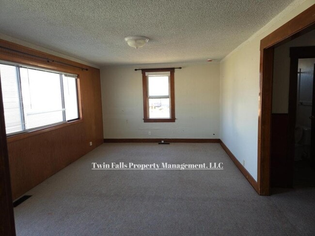 194 Filer Ave in Twin Falls, ID - Building Photo - Building Photo