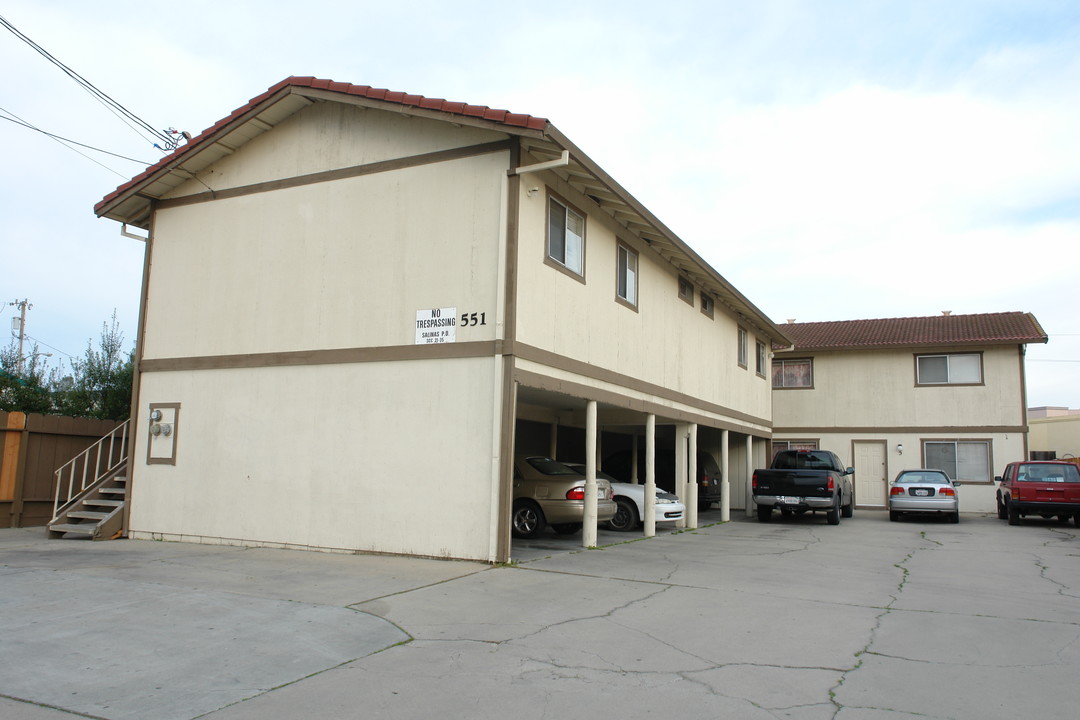 551 San Benito St in Salinas, CA - Foto de edificio