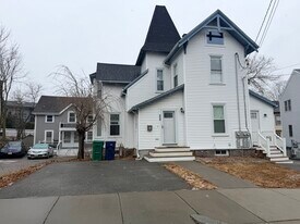 341 Linwood Ave in Newton, MA - Building Photo