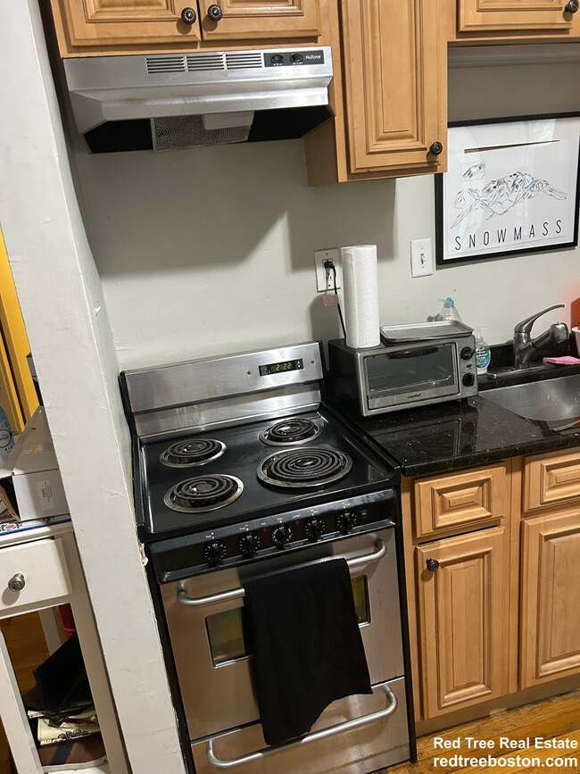 384 Commonwealth Ave in Boston, MA - Building Photo - Building Photo