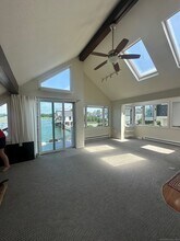 205 Hillspoint Rd in Westport, CT - Building Photo - Building Photo