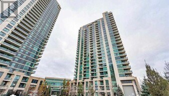 225 Sherway Gardens Rd in Toronto, ON - Building Photo