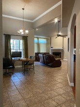 122 White Feather Trail in Del Rio, TX - Building Photo - Building Photo