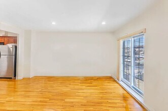 9526 Schenck St in Brooklyn, NY - Building Photo - Building Photo