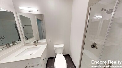 240 Sidney St in Cambridge, MA - Building Photo - Building Photo