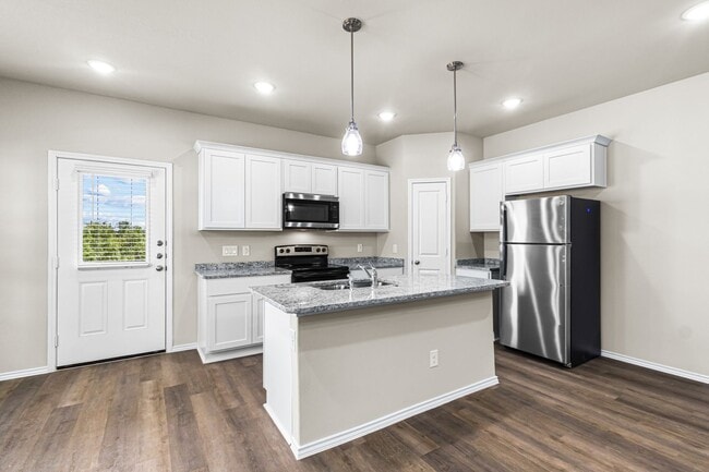 146 Sai Mnr in Shavano Park, TX - Building Photo - Building Photo