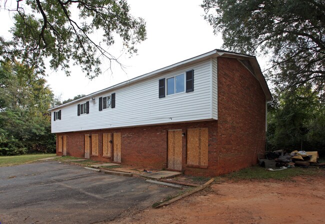 Hopskins 21 in Charlotte, NC - Foto de edificio - Building Photo